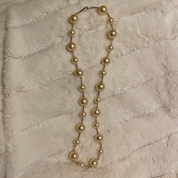 Pearl & Beaded Necklace - Picture 1 of 3